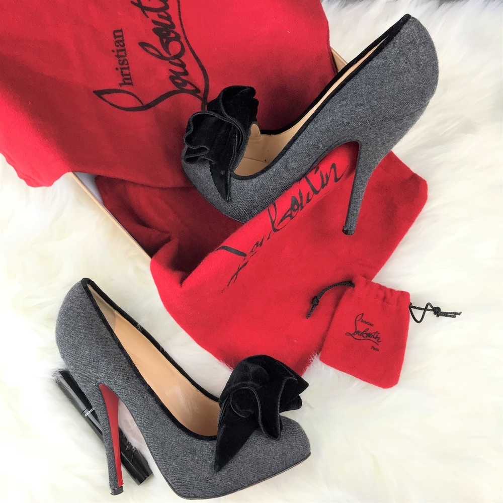Authentic CL Dark Gray Lady Page Velvet Bow Pumps